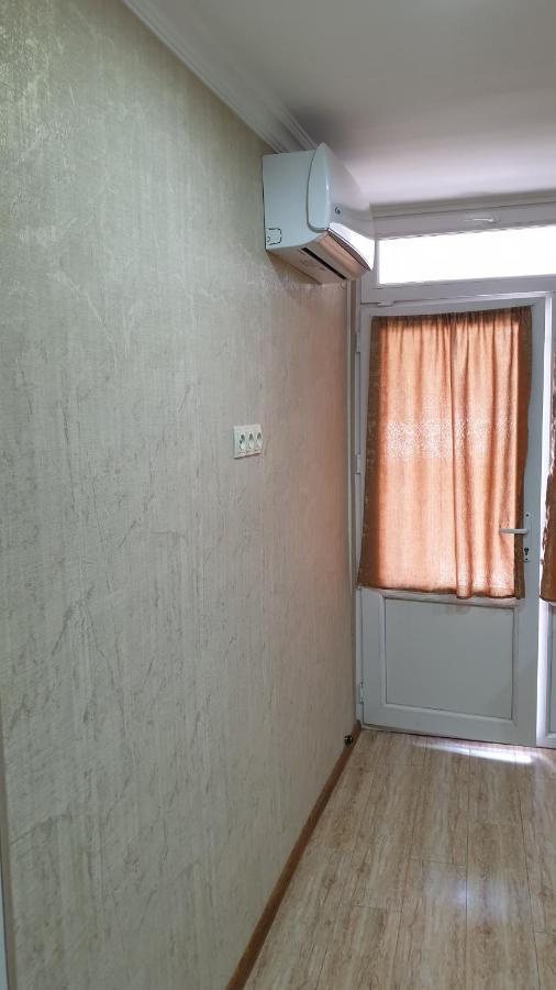 Comfort Tbilisi Luaran gambar