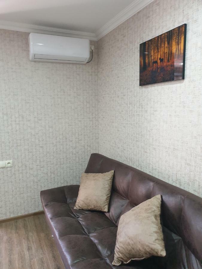 Comfort Tbilisi Luaran gambar