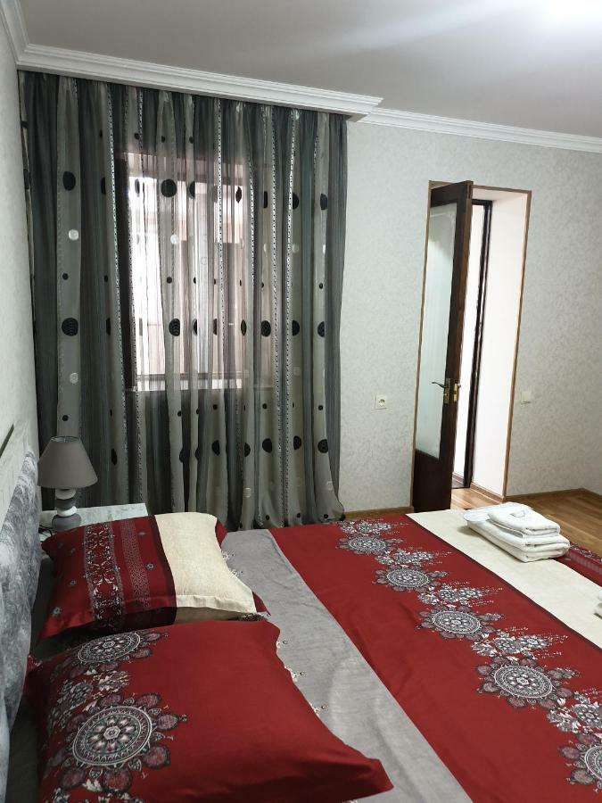 Comfort Tbilisi Luaran gambar