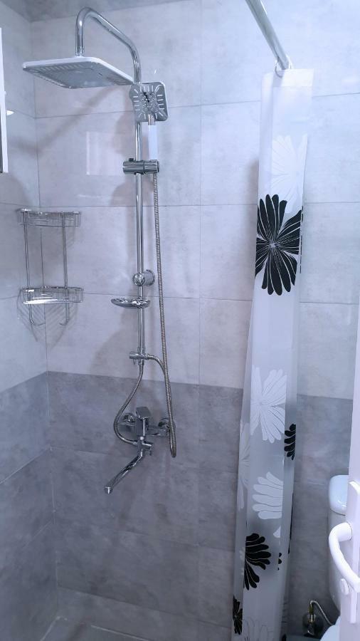 Comfort Tbilisi Luaran gambar